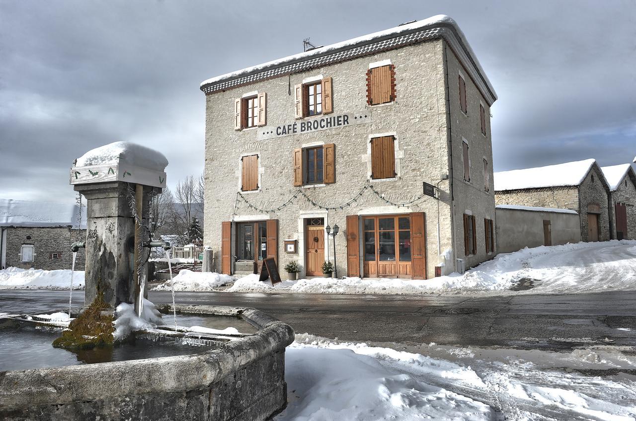 Cafe Brochier Hotel Saint-Julien-en-Vercors ภายนอก รูปภาพ